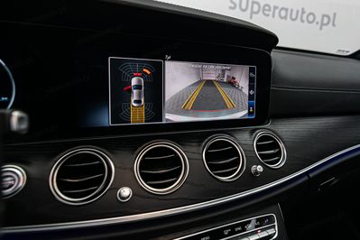 Mercedes Klasa E E 220 d 4-Matic AMG