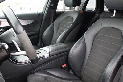 Mercedes Klasa C AMG Night Edition 9G