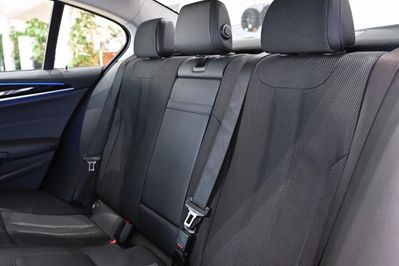 BMW Seria 5 520i Sport Line