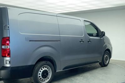 Peugeot Expert XL L2H1 EAT8