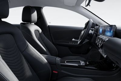 Mercedes CLA 200 mHEV 7G-DCT