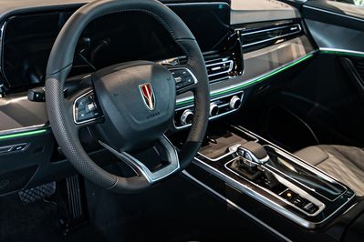 Hongqi HS5 Executive AWD 2.0T