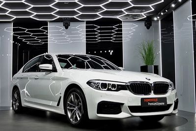 BMW Seria 5 530e xDrive M Sport