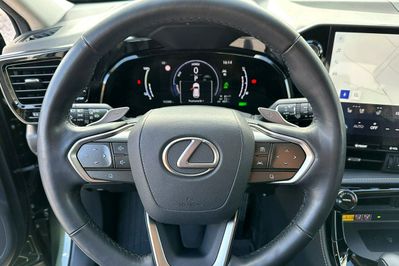 Lexus NX 450h+ Omotenashi AWD
