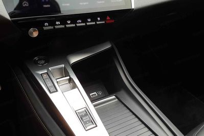 Peugeot 408 GT e-DCS 1.2 mHEV