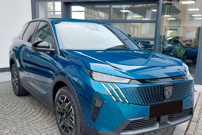 Peugeot 3008 Allure e-DCS 1.2 mHEV