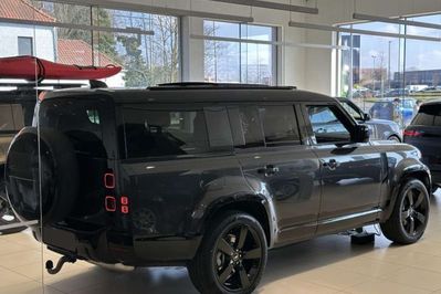 Land Rover Defender 130 3.0 D350 X-Dynamic HSE