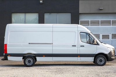 Mercedes Sprinter Długi 317 CDI