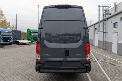 Iveco Daily 35S18 V Hi-Matic 18m3