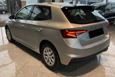 Skoda Fabia Drive 1.0 TSI DSG