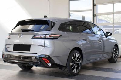 Peugeot 308 Allure S&S e-DCS6 1.2 mHEV