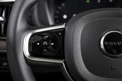 Volvo XC90 B5 AWD Ultra Bright 7os