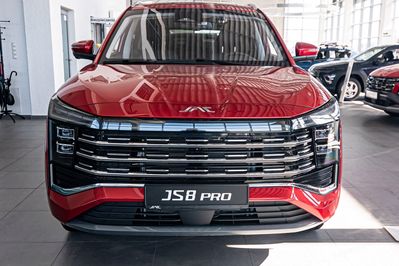 Jac JS8 Pro 1.5 T-GDI 7 DCT 7os.