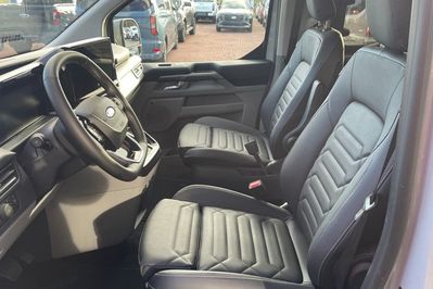 Ford Tourneo Custom L2H1 Titanium X 320 A8 AWD