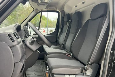 Renault Master L2H2