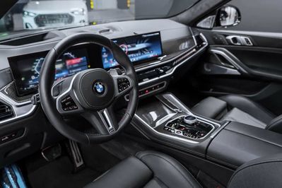 BMW X6 M60i xDrive
