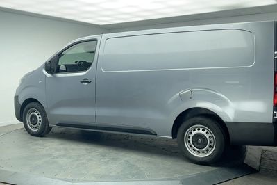 Peugeot Expert XL L2H1 EAT8