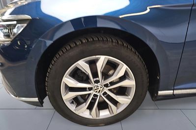 Volkswagen Passat 2.0 TDI Elegance DSG