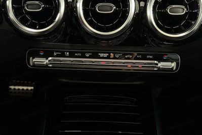 Mercedes GLA 200 mHEV 7G-DCT