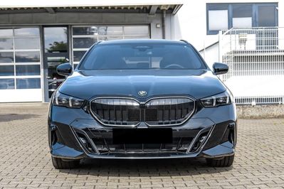 BMW Seria 5 Touring 520d xDrive M Sport