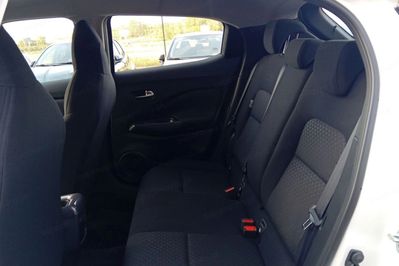 Nissan Juke 1.0 DIG-T Acenta DCT