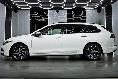 Volkswagen Golf VIII 2.0 TDI Life