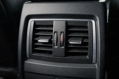 BMW Seria 3 320d xDrive M Sport Shadow