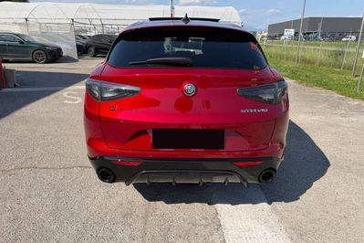 Alfa Romeo Stelvio Turbo Intensa Q4