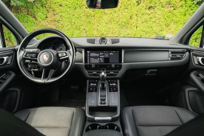 Porsche Macan Standard