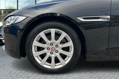 Jaguar XE 2.0 D Prestige aut