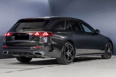 Mercedes E Klasa 220 d  4-Matic AMG Estate