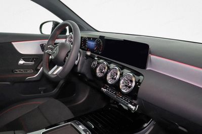Mercedes Klasa A 220 4-Matic AMG Line