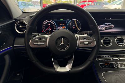 Mercedes Klasa E 200 4-Matic 9G-TRONIC