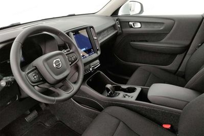 Volvo XC40 B3 Essential