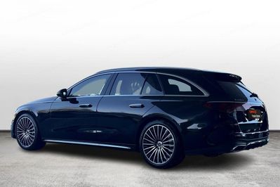 Mercedes E Klasa 220 d mHEV 4-Matic AMG 9G-Tronic