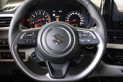Suzuki Swift 1.2 Dualjet SHVS Premium Plus CVT