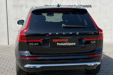 Volvo XC60 T6 AWD Ultra Bright