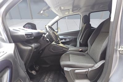 Peugeot Rifter Long L2H1 Allure Pack