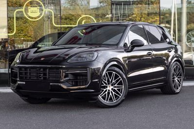 Porsche Cayenne E-Hybrid Black Edition