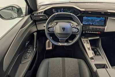 Peugeot 408 GT 1.2 mHEV e-DCS6