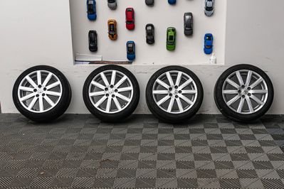 Toyota Avensis 2.0 Premium CVT