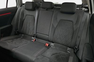 Volkswagen Golf 1.5 eTSI EVO Style DSG