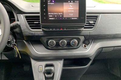 Renault Trafic L2H1 Zabudowa Brygadowa AT9