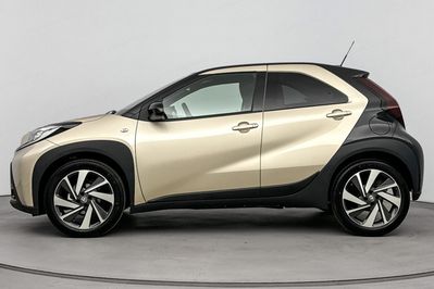Toyota Aygo X Executive 1.0 benzyna