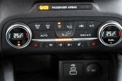 Ford Kuga 2.5 Hybrid Titanium X