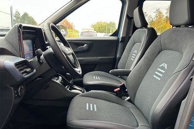 Ford Tourneo Courier Active A7