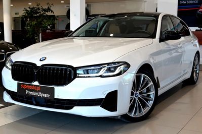 BMW Seria 5 530d xDrive Luxury Line