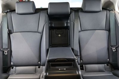 Lexus ES 300h F Sport Design