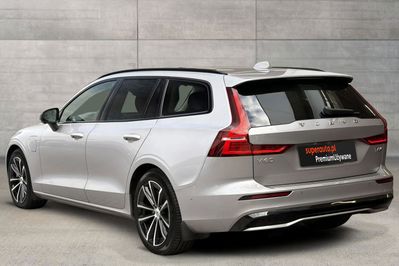 Volvo V60 T6 AWD Plug-In Hybrid Plus Dark
