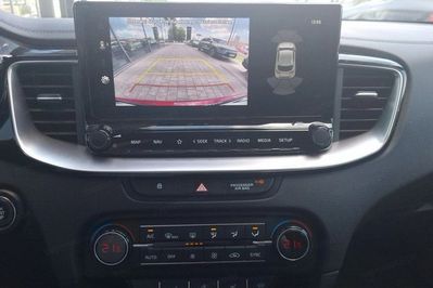 Kia XCeed T-GDI Business Line DCT